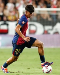 开云体育下载网址-每体：德容仍进行单独训练 伯纳尔有望进入对阵瓦伦大名单