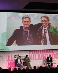 开云-【现场】埃托奥：奥纳纳比迈尼昂强 为投蓝黑弃蓝月