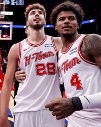 你好字母哥，史诗级6换1可组梦幻三巨头，这下总决赛稳了！