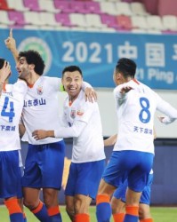 开云体育下载网址-马德兴：泰山压顶完胜海港 天王山后争冠几无悬念