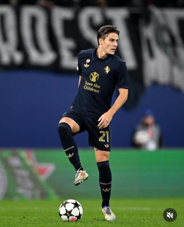 1727913917995049685.jpg GY6rgeGXMAAQqf9.jpg